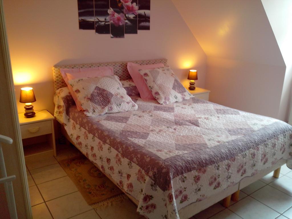 Bed and Breakfast La Bourgade Estreelles Экстерьер фото